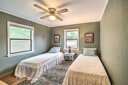 Quaint Tulsa Home With Yard, 5 Mi To Downtown!