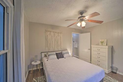 Pet-friendly Tulsa Digs With Deck And Fenced Yard