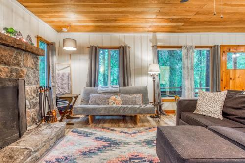 Foxberry Hideaway