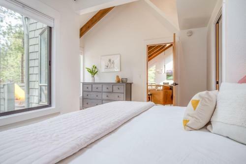 Spring Home 42