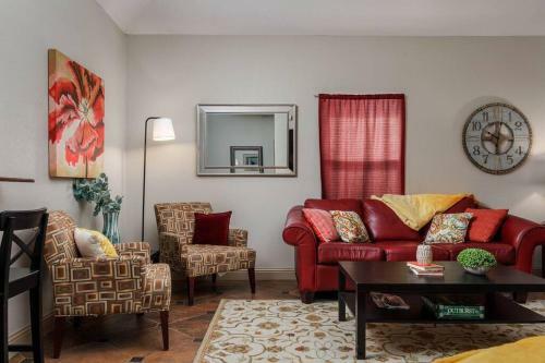 Cozy Home Near Stockyards Fort Worth