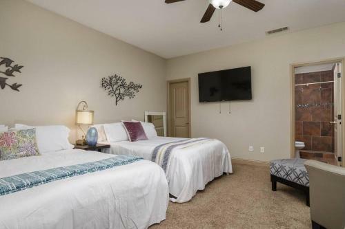 Cozy Home Near Stockyards Fort Worth