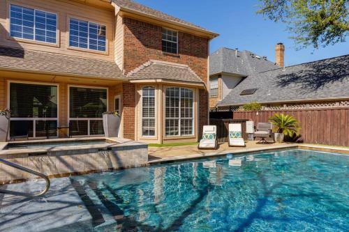 Elegant Executive Retreat In Plano/north Dallas
