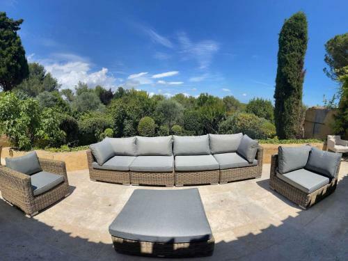 Spacious Holiday Home In Mouans-sartoux With Garden