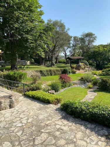 Magnifique Villa Avec Piscine � Mougins