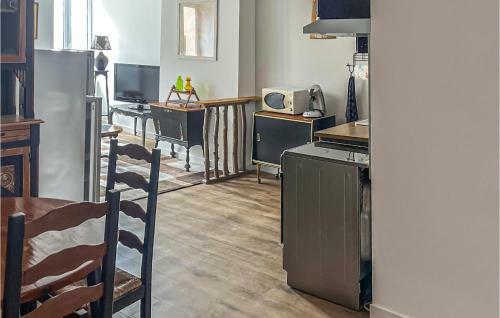 Nice Apartment In Pradelles With Wifi And 2 Bedrooms