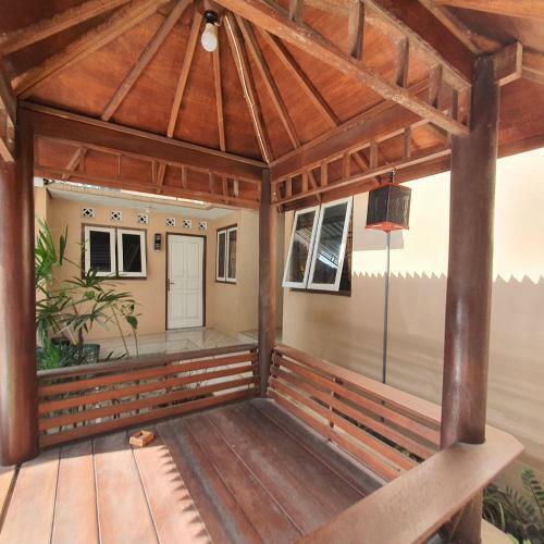 Alfirdausy Homestay Syariah