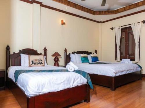 Hostal Y Not Lao Villa