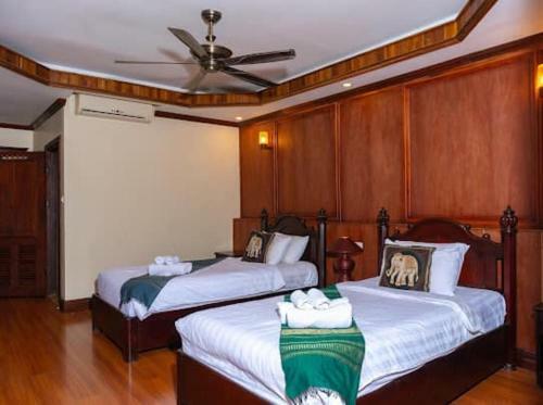 Hostal Y Not Lao Villa