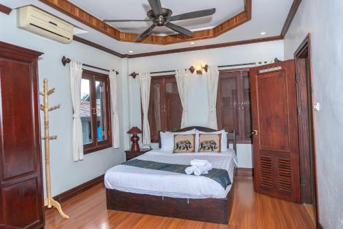 Hostal Y Not Lao Villa