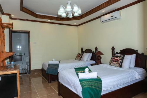 Hostal Y Not Lao Villa