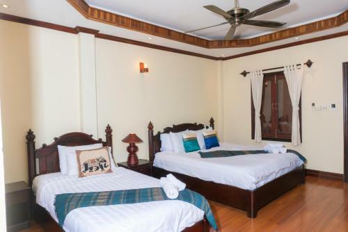 Hostal Y Not Lao Villa