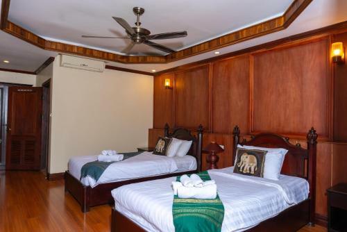 Hostal Y Not Lao Villa