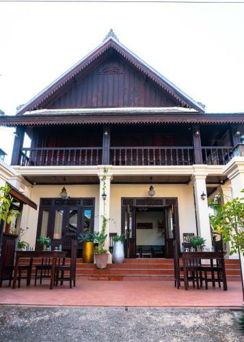 Hostal Y Not Lao Villa