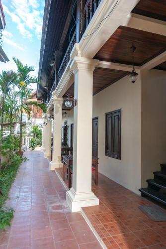 Hostal Y Not Lao Villa