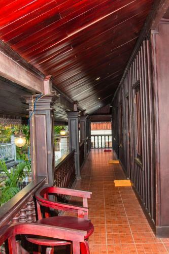 Hostal Y Not Lao Villa