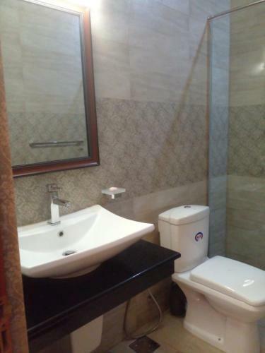 Hotel Amaa River Garden