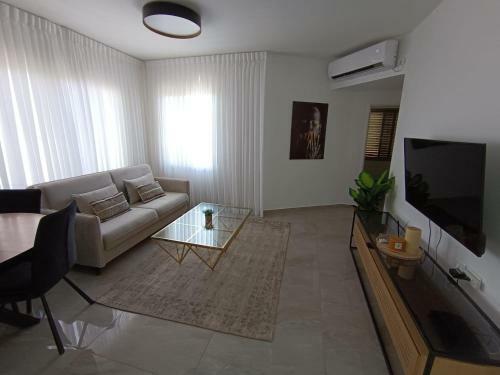 Shani House Of Style Agas Apartment