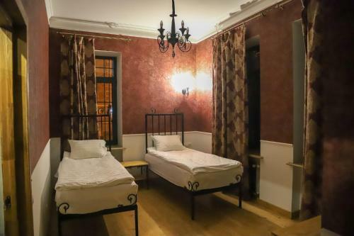 Hostal Nur Guest House