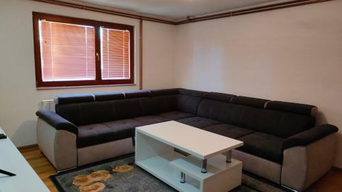 Ensa Apartments