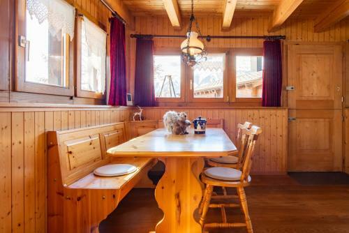 Chalet Kira Mit Hotpot