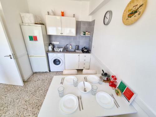 Larnaca Garden Rooms