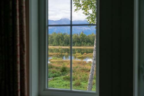 Snowgoose Pond Bed & Breakfast