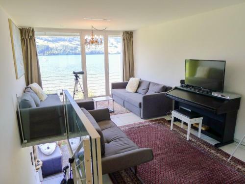 Apartment Waterfront Stays