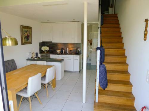 Apartment Waterfront Stays