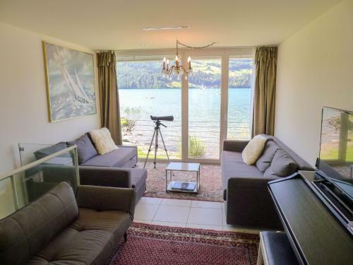 Apartment Waterfront Stays