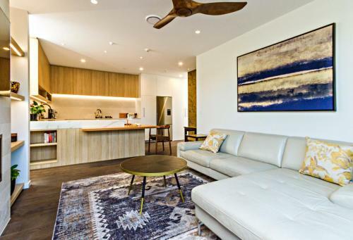Malthouse Lane Apartment