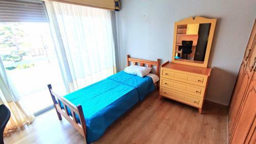 Andri's Spacious Apartment Near The Beach