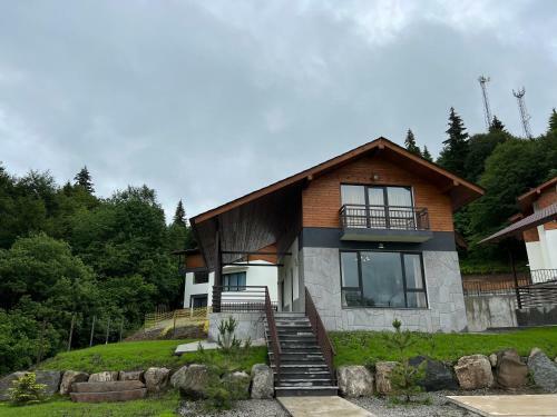 Hills Inn Villa
