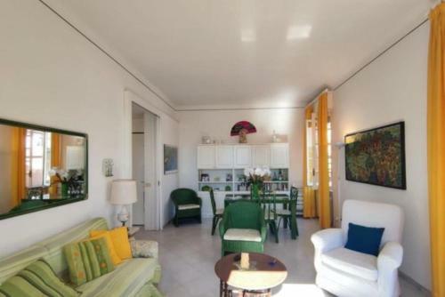 Apartamento Fronte Mare, Pieno Centro!
