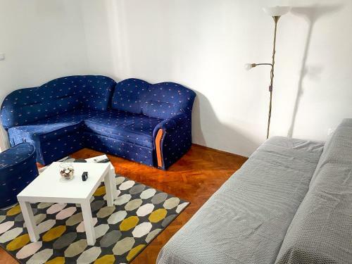 Vemi Apartment