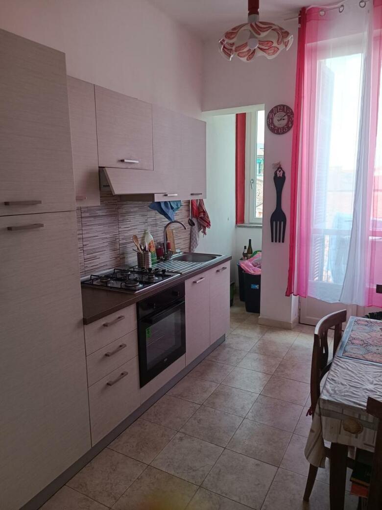 Hostal Incantevole E Spaziosa Camera In Centro