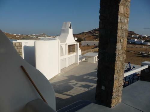 Feroniki Mykonos