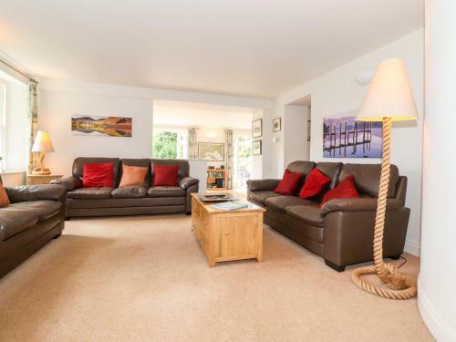 Huntingstile Lodge