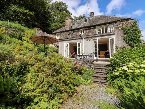 Huntingstile Lodge