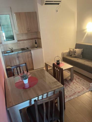 Apartments Dielli