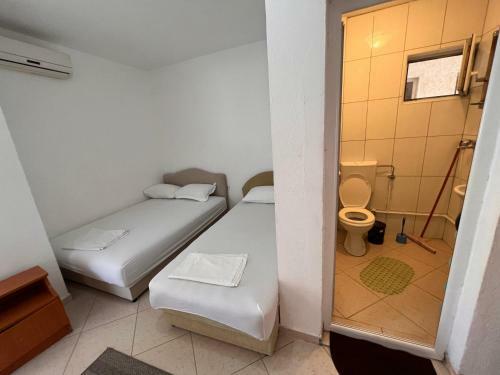 Brona Apartments