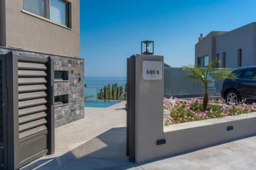 Luxurious Villa Aqua - With 2 Heated Pools