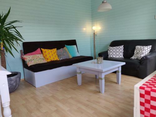 Bungalow Texel Near Beach And City Centre