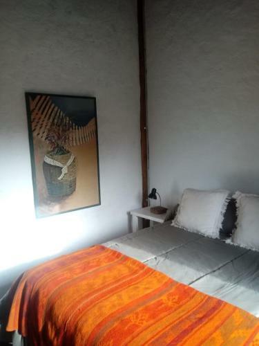 Apartamento Ocre Y Madera