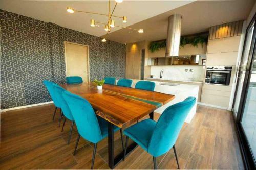 Apartamento Vista Incre�ble Piscina de Lujo Y Balc�n