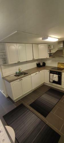 Apartamento Koselig Leilighet 100m Fra E6