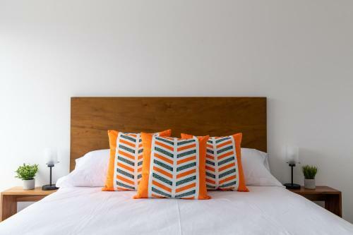 Apartamento Completo En Zona 7 Con Parqueo Incluido