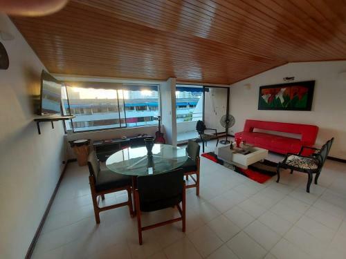 Precioso Apartamento Residencial Con Piscina