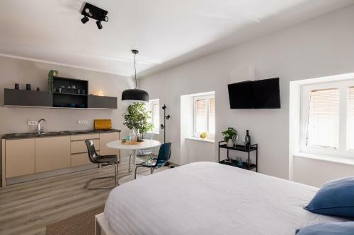 Apartamento New Central Studio With Free Parking