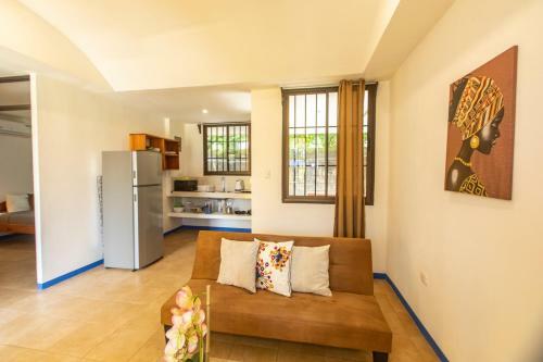 Armonia #8 - Beachside 2br Apartment In Playas Del Coco